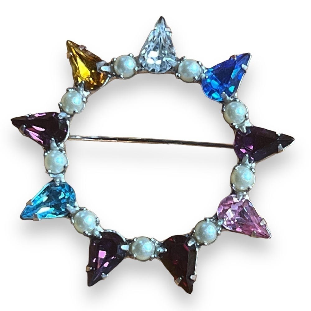B. David Vintage Rhinestone Faux Pearl Circle Star Pin Brooch
